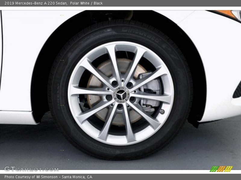 Polar White / Black 2019 Mercedes-Benz A 220 Sedan