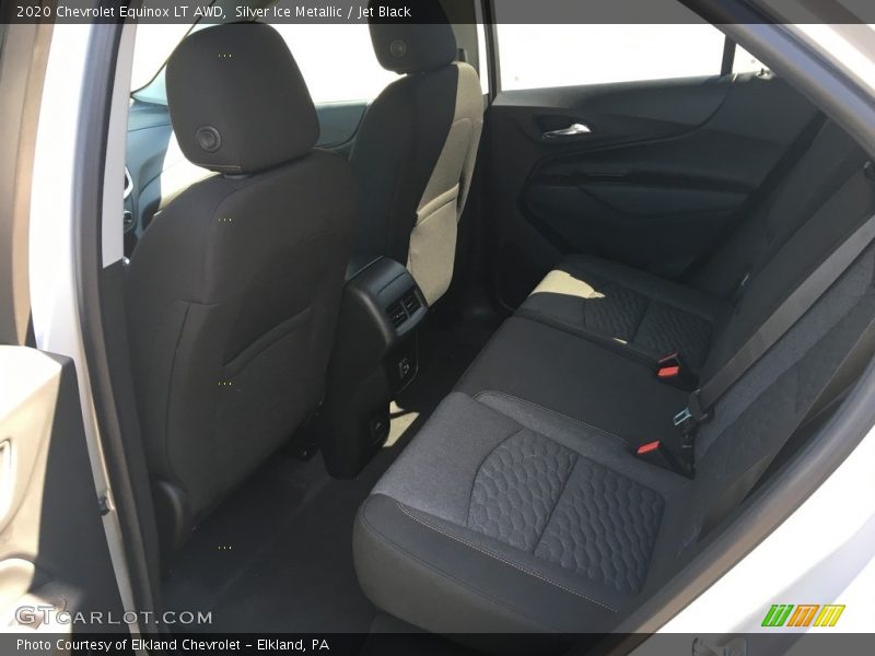 Silver Ice Metallic / Jet Black 2020 Chevrolet Equinox LT AWD