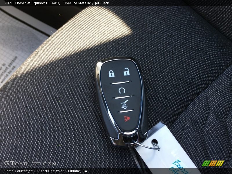 Silver Ice Metallic / Jet Black 2020 Chevrolet Equinox LT AWD