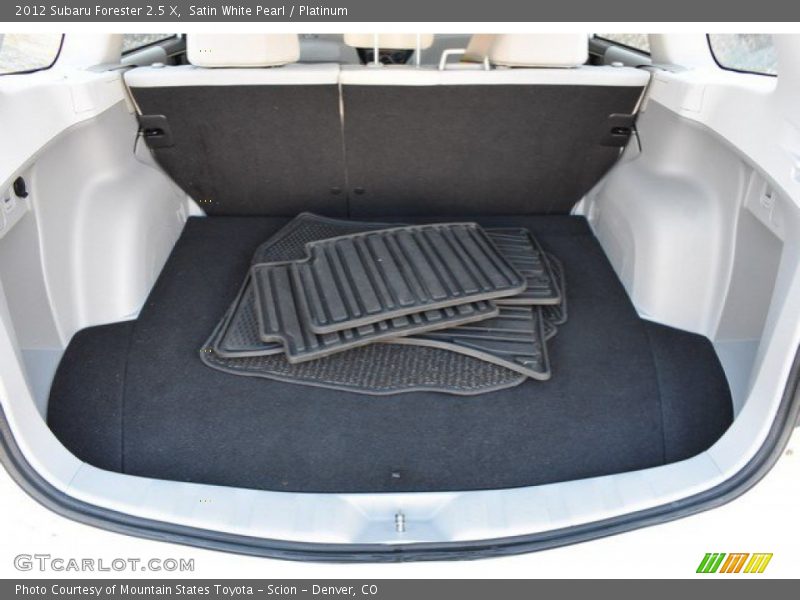 Satin White Pearl / Platinum 2012 Subaru Forester 2.5 X