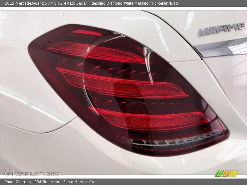 designo Diamond White Metallic / Porcelain/Black 2019 Mercedes-Benz S AMG 63 4Matic Sedan