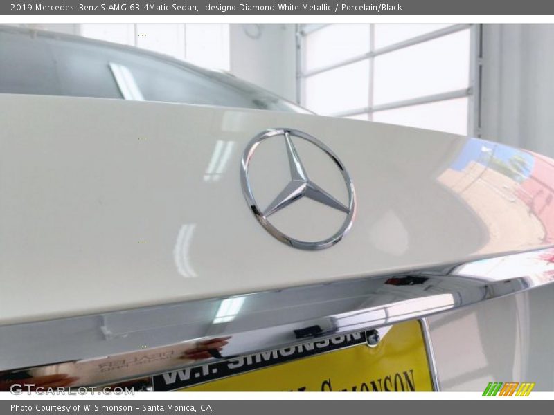 designo Diamond White Metallic / Porcelain/Black 2019 Mercedes-Benz S AMG 63 4Matic Sedan