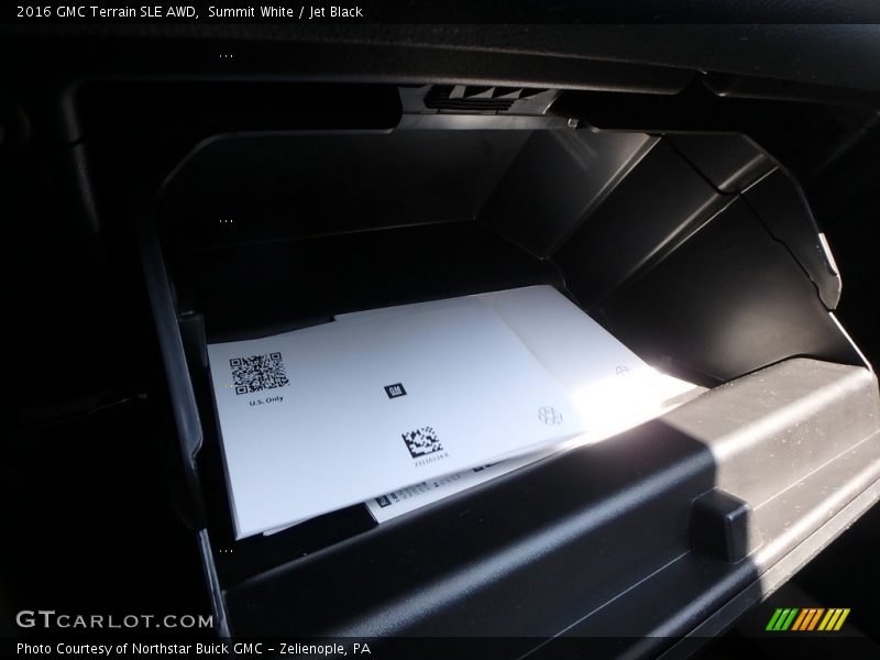 Summit White / Jet Black 2016 GMC Terrain SLE AWD