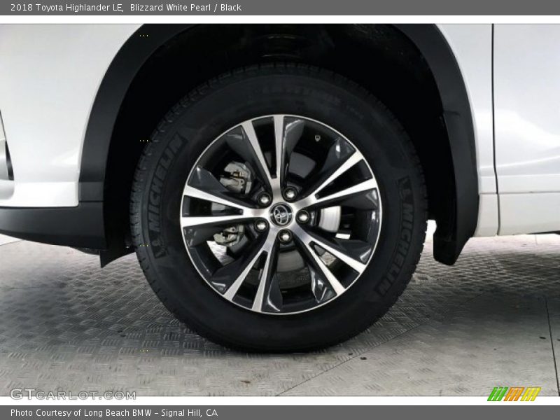 Blizzard White Pearl / Black 2018 Toyota Highlander LE