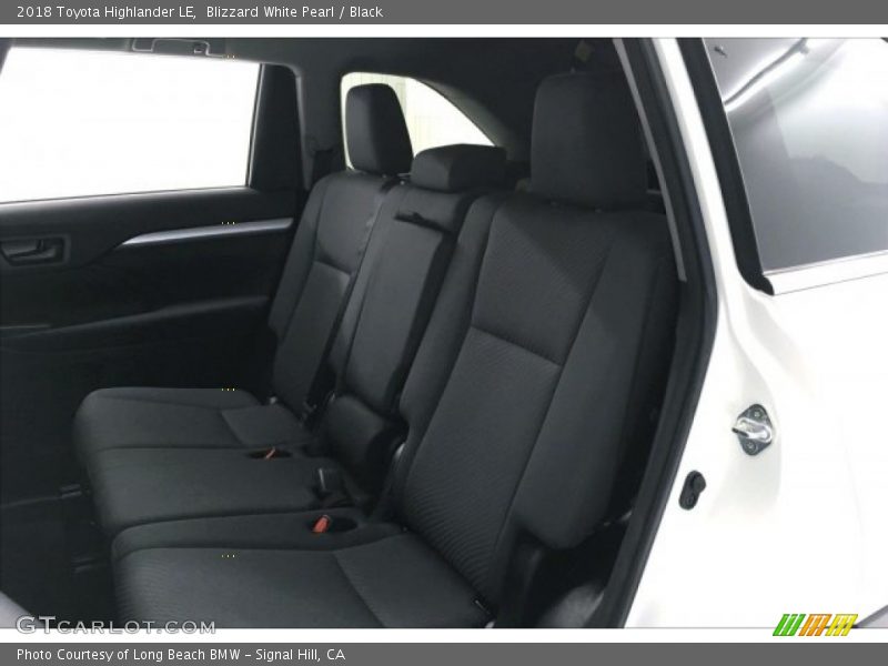 Blizzard White Pearl / Black 2018 Toyota Highlander LE