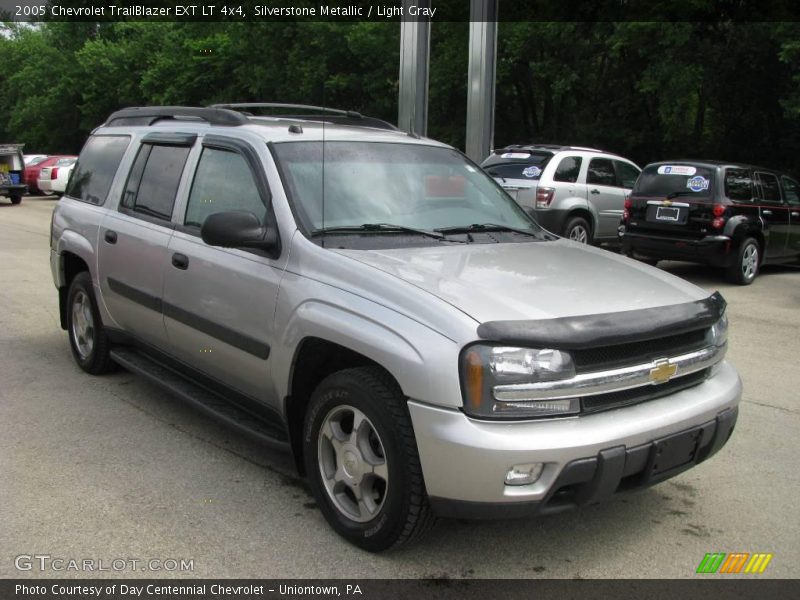 Silverstone Metallic / Light Gray 2005 Chevrolet TrailBlazer EXT LT 4x4