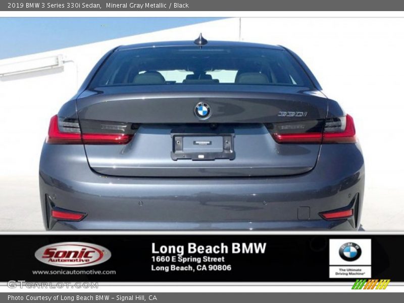 Mineral Gray Metallic / Black 2019 BMW 3 Series 330i Sedan
