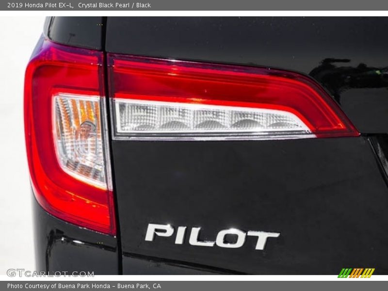 Crystal Black Pearl / Black 2019 Honda Pilot EX-L