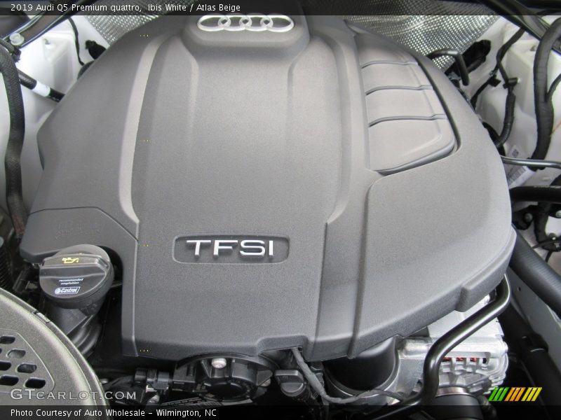 Ibis White / Atlas Beige 2019 Audi Q5 Premium quattro
