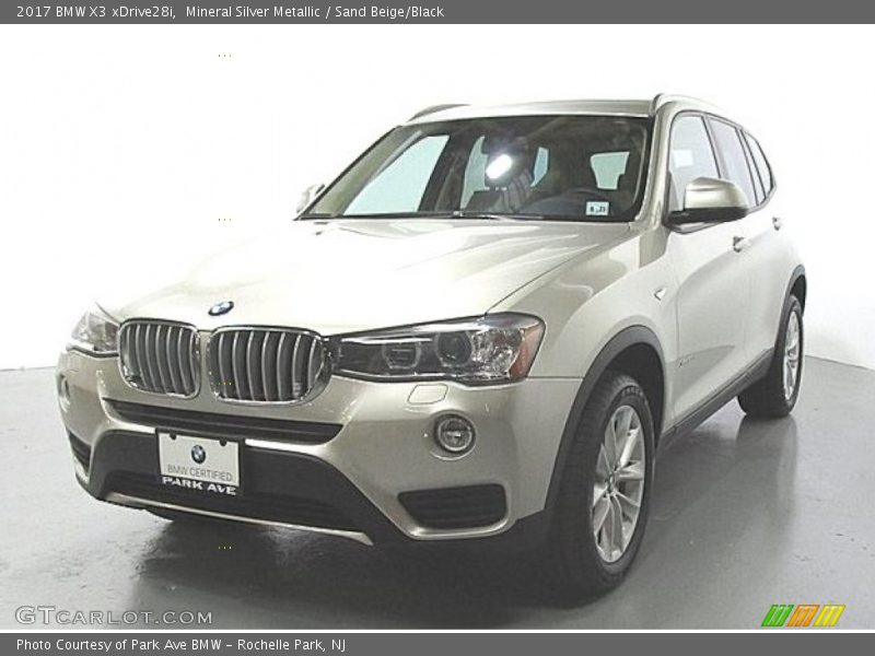 Mineral Silver Metallic / Sand Beige/Black 2017 BMW X3 xDrive28i