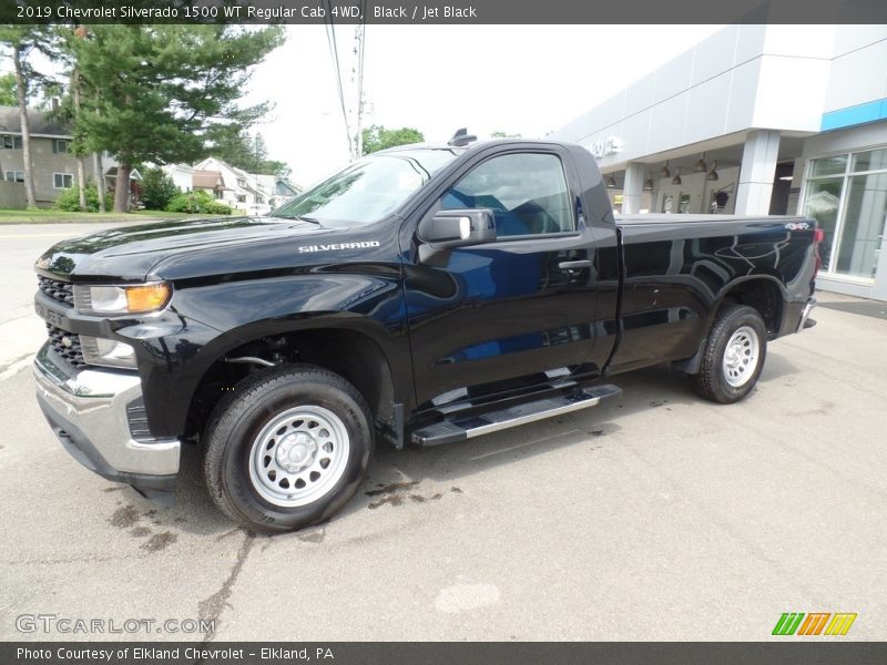Front 3/4 View of 2019 Silverado 1500 WT Regular Cab 4WD