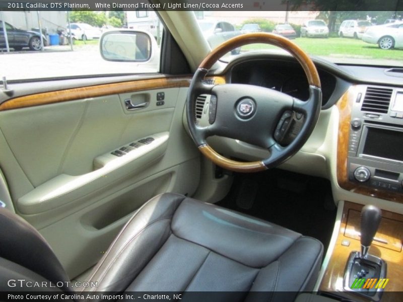 White Diamond Tricoat / Light Linen/Cocoa Accents 2011 Cadillac DTS Platinum