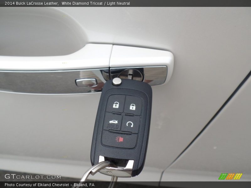 White Diamond Tricoat / Light Neutral 2014 Buick LaCrosse Leather
