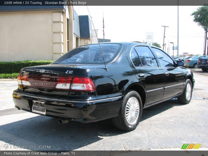 Obsidian Black / Pure Beige 1998 Infiniti I 30 Touring