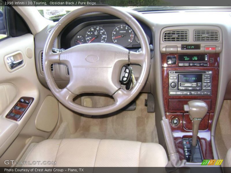 Obsidian Black / Pure Beige 1998 Infiniti I 30 Touring