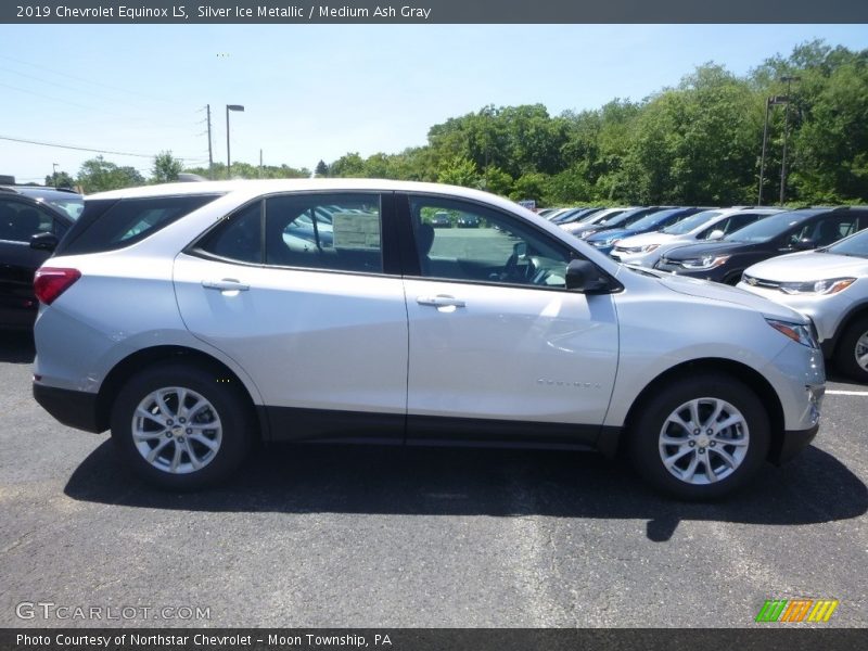 Silver Ice Metallic / Medium Ash Gray 2019 Chevrolet Equinox LS