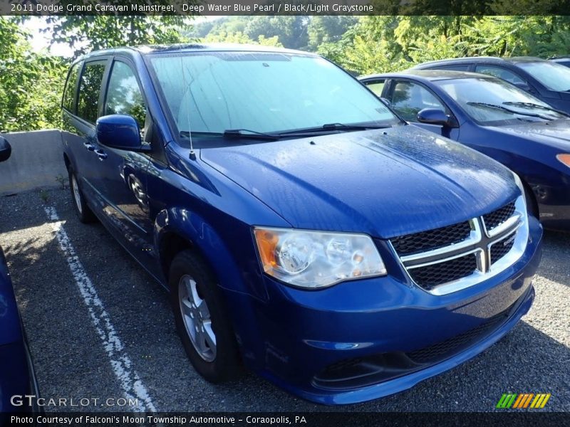 Deep Water Blue Pearl / Black/Light Graystone 2011 Dodge Grand Caravan Mainstreet