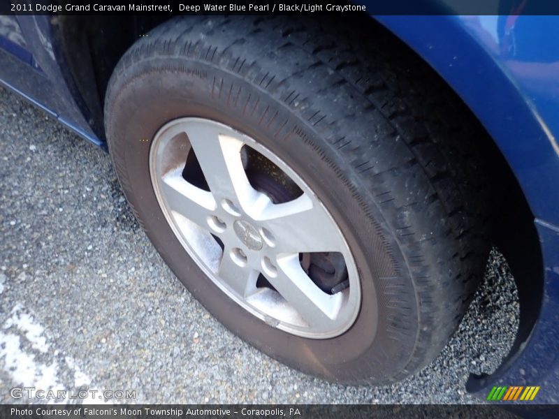 Deep Water Blue Pearl / Black/Light Graystone 2011 Dodge Grand Caravan Mainstreet