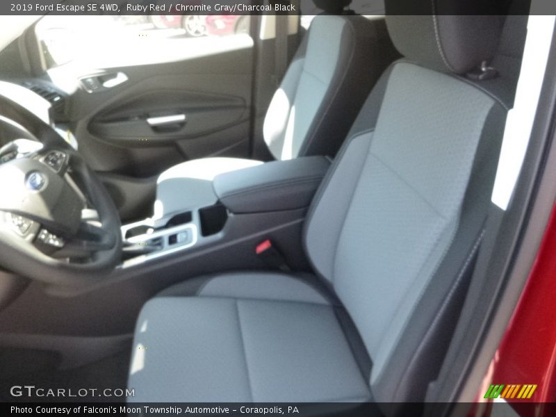 Ruby Red / Chromite Gray/Charcoal Black 2019 Ford Escape SE 4WD
