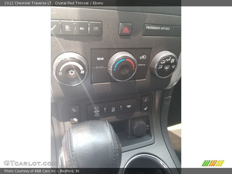 Crystal Red Tintcoat / Ebony 2012 Chevrolet Traverse LT