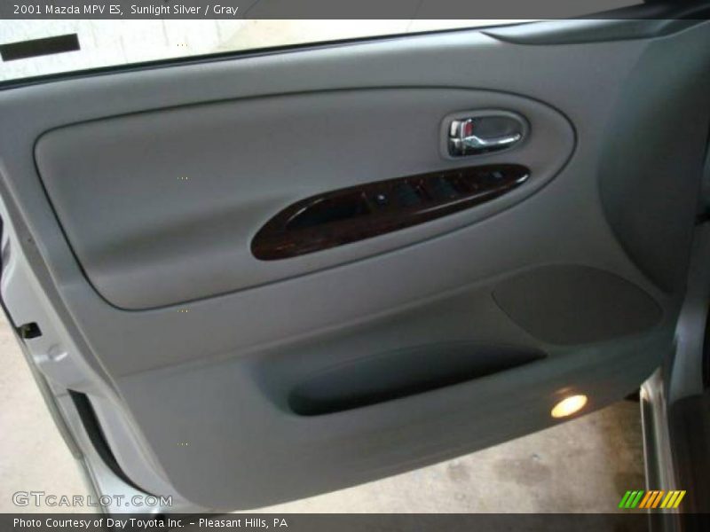 Sunlight Silver / Gray 2001 Mazda MPV ES