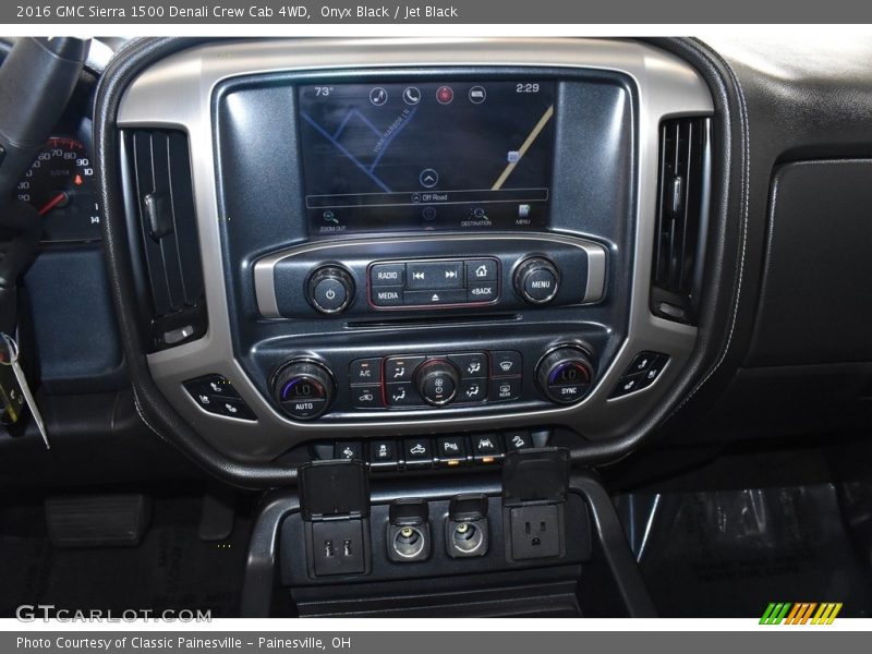Onyx Black / Jet Black 2016 GMC Sierra 1500 Denali Crew Cab 4WD