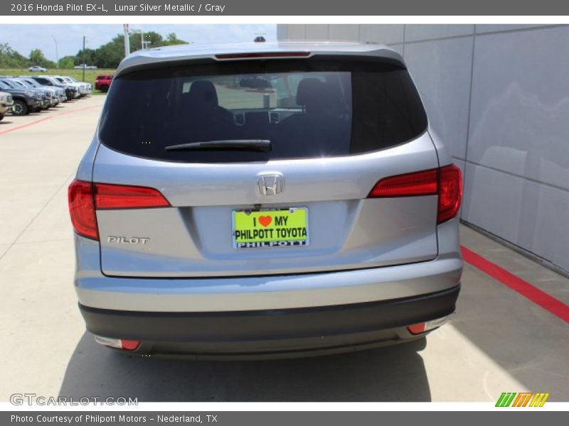 Lunar Silver Metallic / Gray 2016 Honda Pilot EX-L