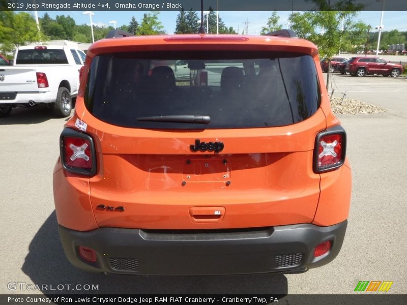 Omaha Orange / Black 2019 Jeep Renegade Altitude 4x4