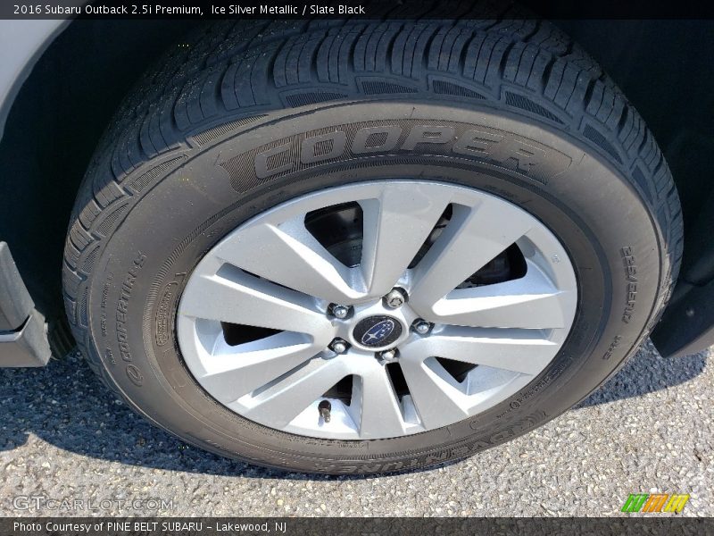 Ice Silver Metallic / Slate Black 2016 Subaru Outback 2.5i Premium