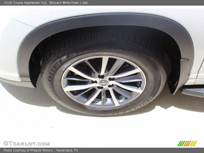 Blizzard White Pearl / Ash 2018 Toyota Highlander XLE