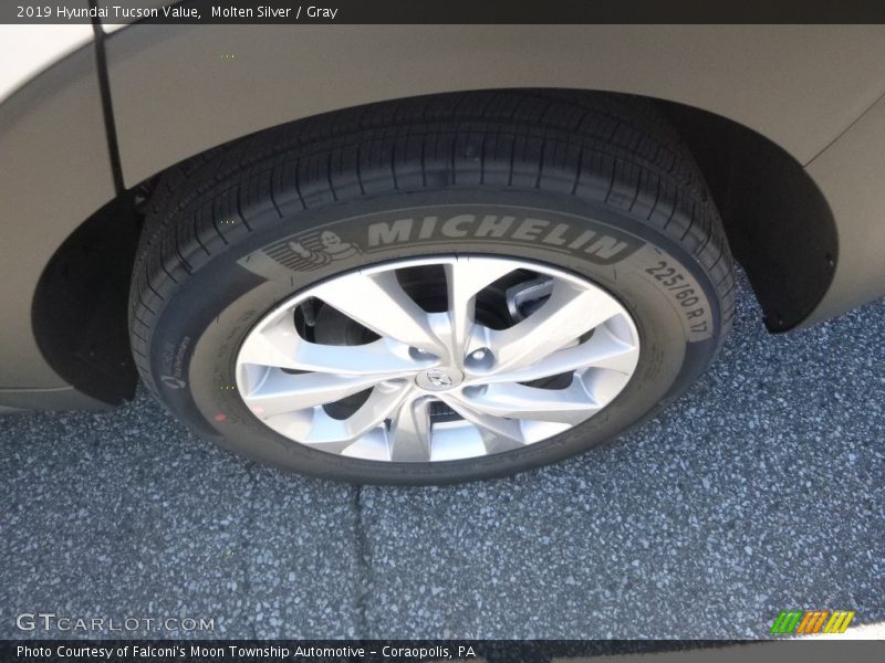 Molten Silver / Gray 2019 Hyundai Tucson Value