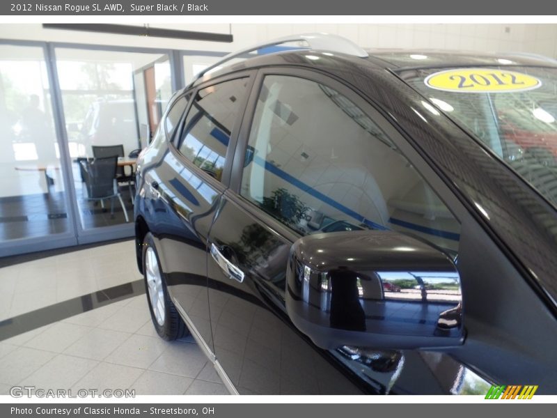 Super Black / Black 2012 Nissan Rogue SL AWD