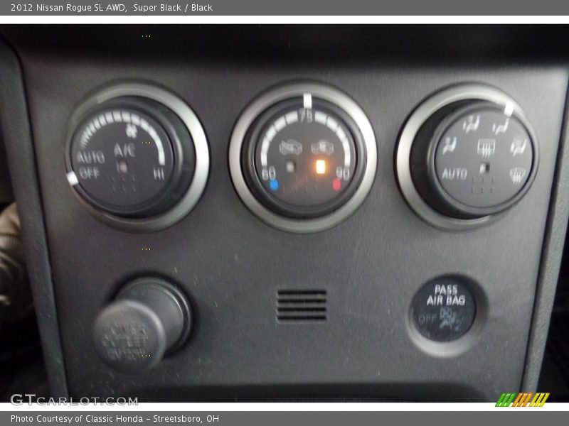 Super Black / Black 2012 Nissan Rogue SL AWD