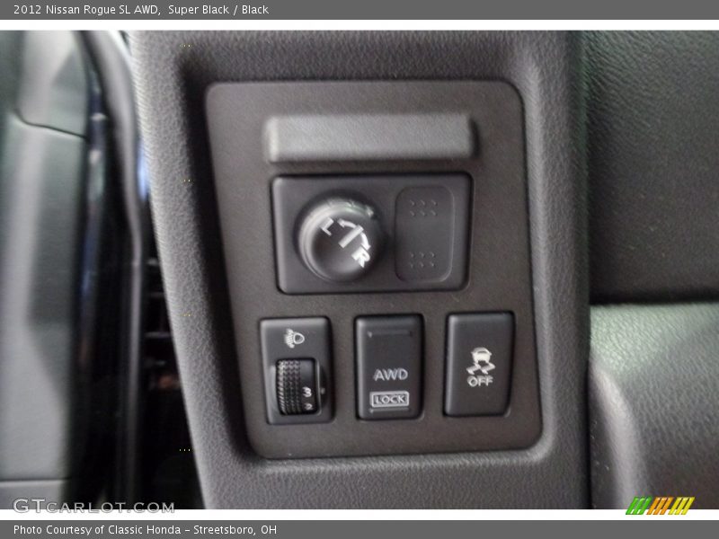 Super Black / Black 2012 Nissan Rogue SL AWD