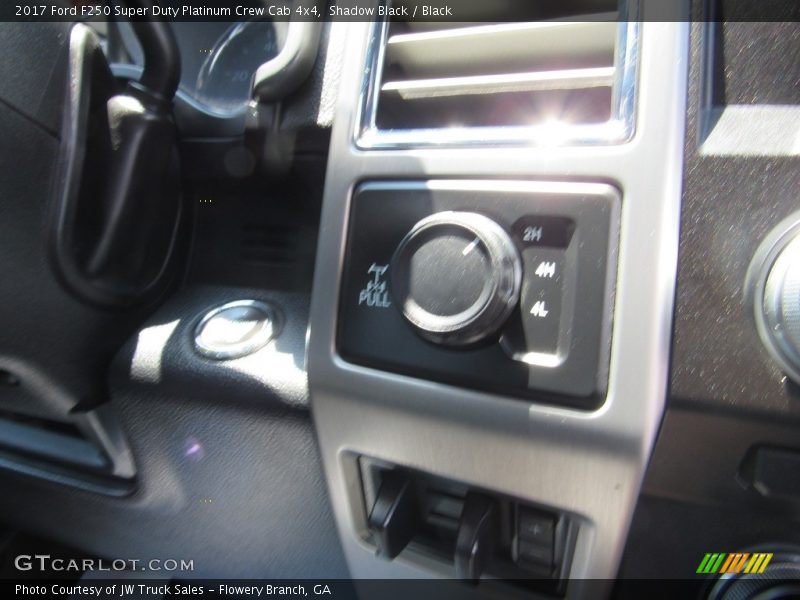 Shadow Black / Black 2017 Ford F250 Super Duty Platinum Crew Cab 4x4