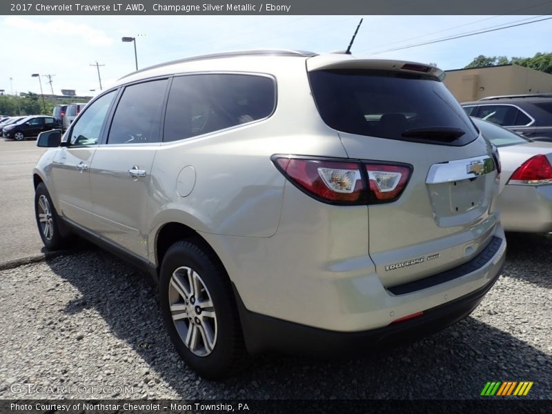 Champagne Silver Metallic / Ebony 2017 Chevrolet Traverse LT AWD