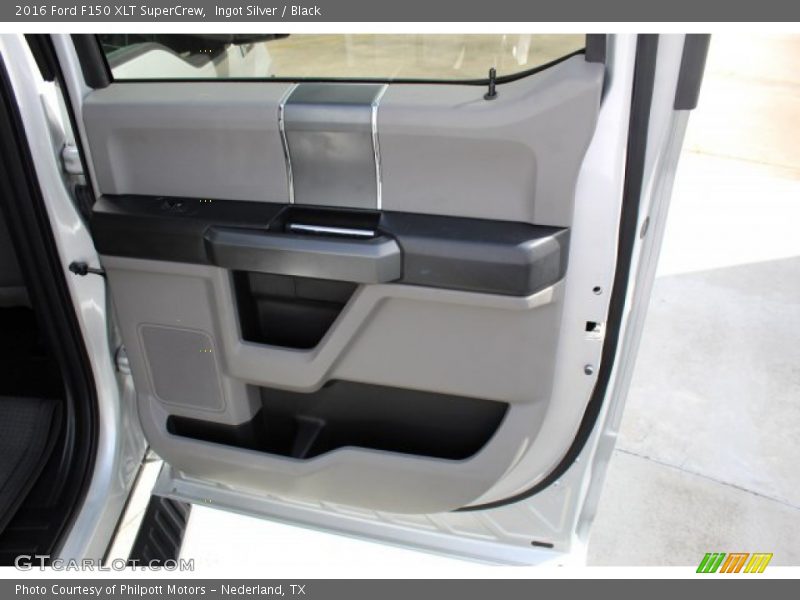 Ingot Silver / Black 2016 Ford F150 XLT SuperCrew