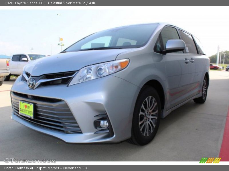 Celestial Silver Metallic / Ash 2020 Toyota Sienna XLE