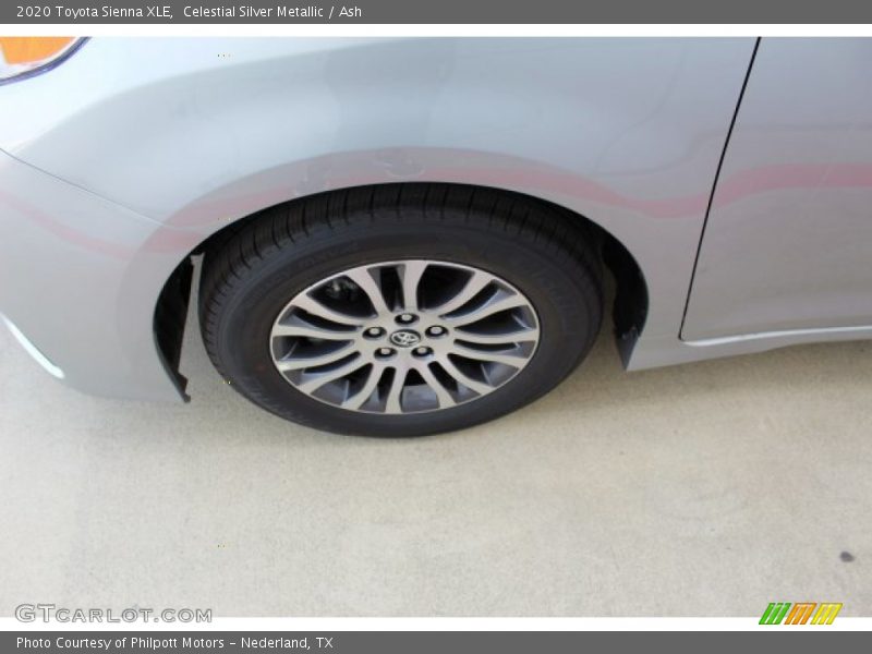 Celestial Silver Metallic / Ash 2020 Toyota Sienna XLE