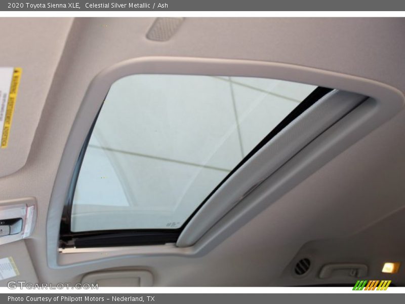 Celestial Silver Metallic / Ash 2020 Toyota Sienna XLE
