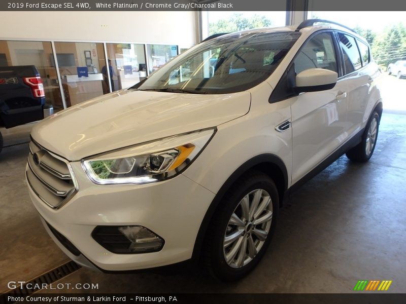 White Platinum / Chromite Gray/Charcoal Black 2019 Ford Escape SEL 4WD