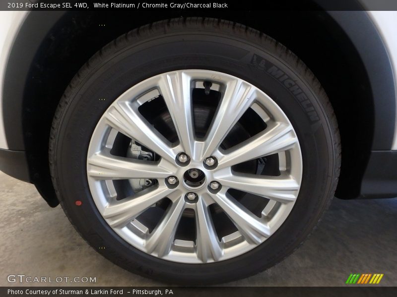 White Platinum / Chromite Gray/Charcoal Black 2019 Ford Escape SEL 4WD