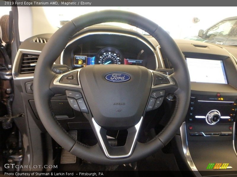 Magnetic / Ebony 2019 Ford Edge Titanium AWD