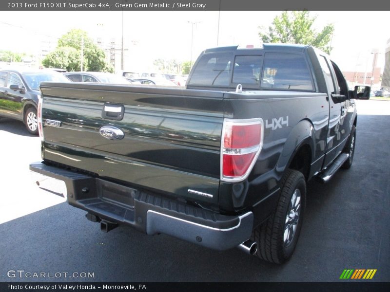 Green Gem Metallic / Steel Gray 2013 Ford F150 XLT SuperCab 4x4