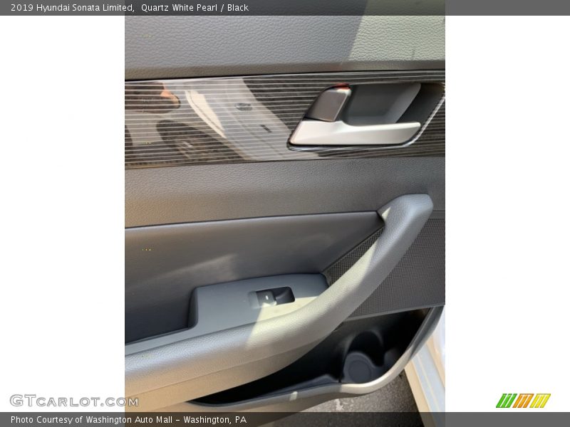 Quartz White Pearl / Black 2019 Hyundai Sonata Limited