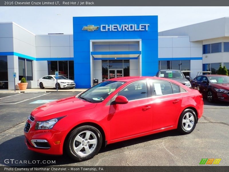 Red Hot / Jet Black 2016 Chevrolet Cruze Limited LT