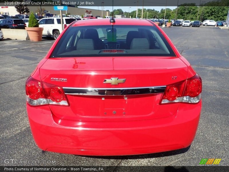 Red Hot / Jet Black 2016 Chevrolet Cruze Limited LT