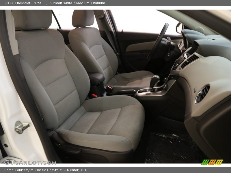 Summit White / Medium Titanium 2014 Chevrolet Cruze LT