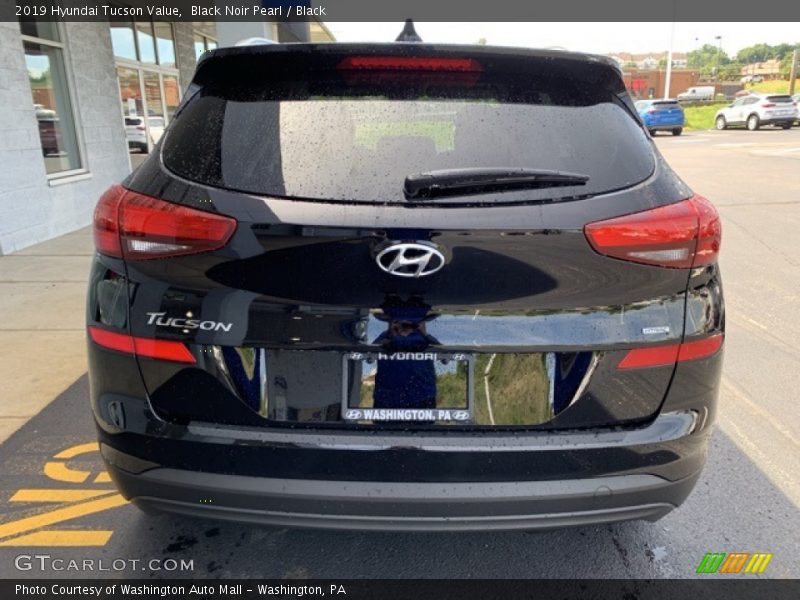Black Noir Pearl / Black 2019 Hyundai Tucson Value