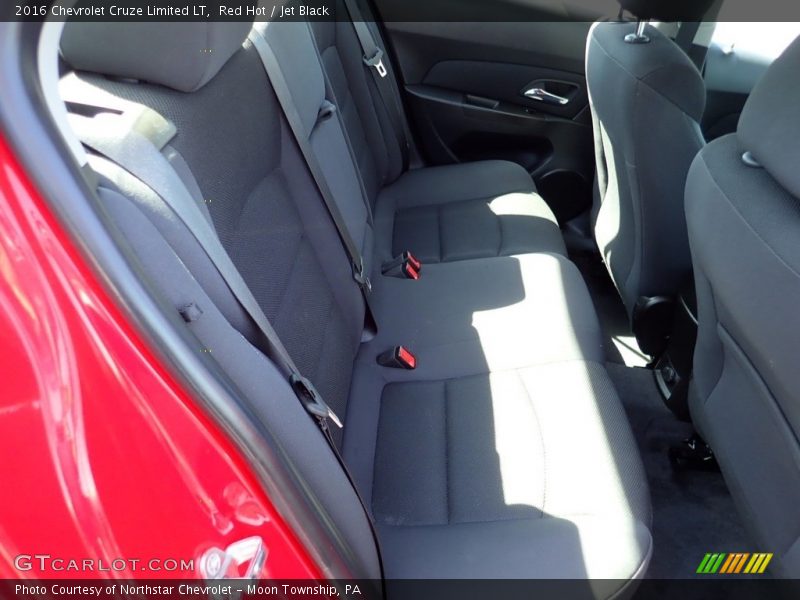 Red Hot / Jet Black 2016 Chevrolet Cruze Limited LT